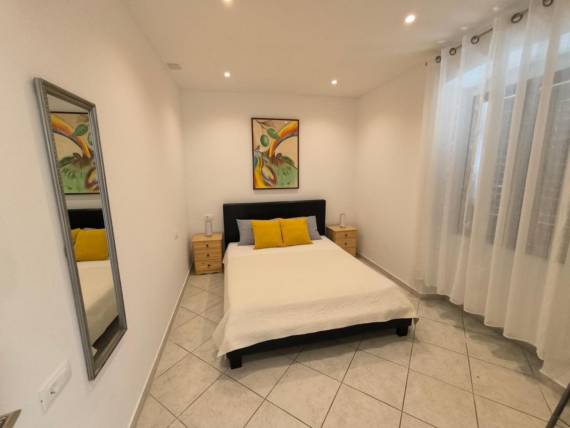 Rooms And Apartment Matika Ровинь Экстерьер фото