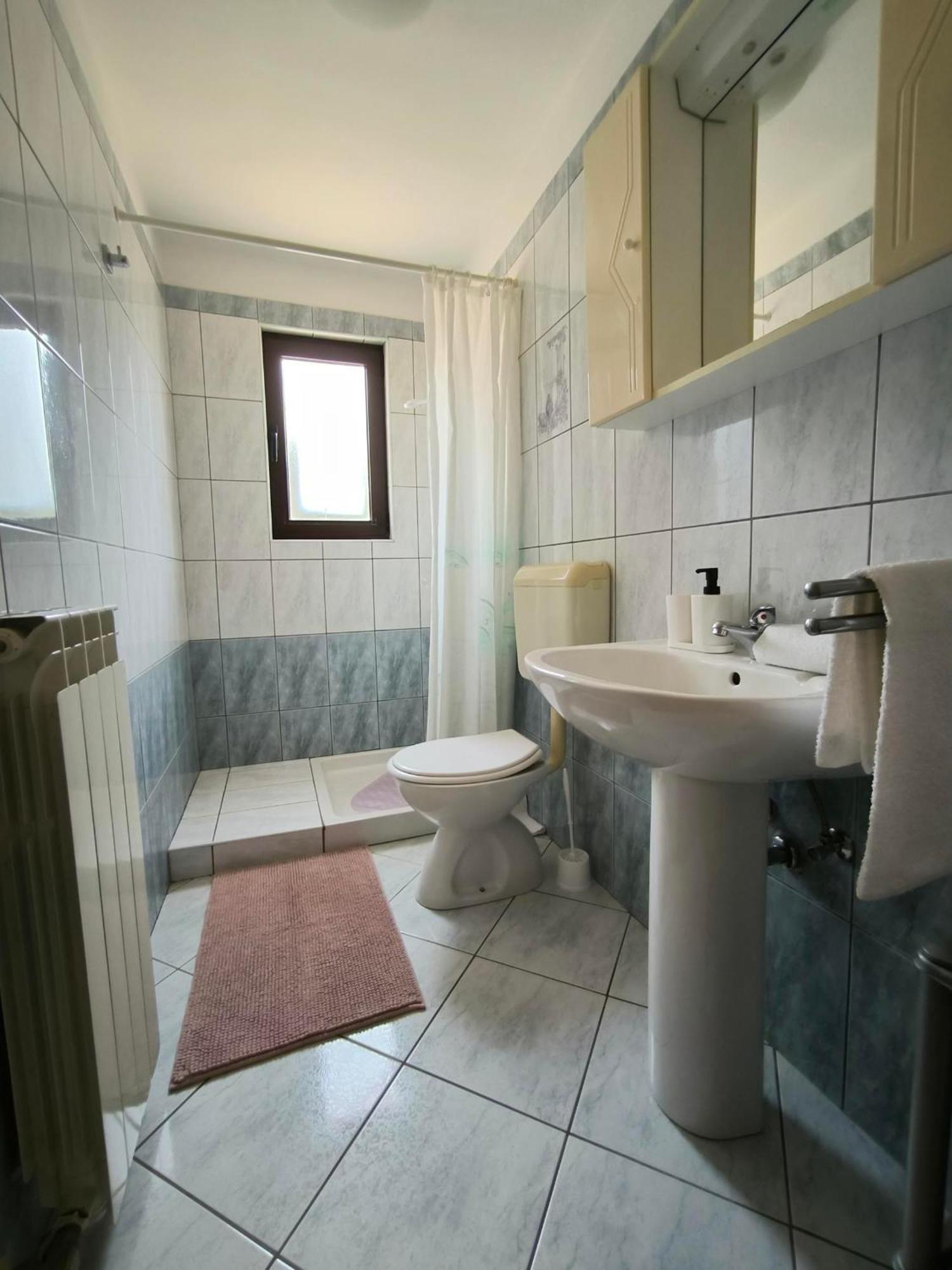 Rooms And Apartment Matika Ровинь Экстерьер фото